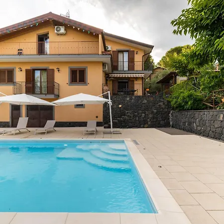 Sara Sull'etna Con Piscina * Viagrande